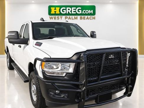 Used 2024 RAM 2500 Tradesman w/ Protection Group AWD/4WD image 4