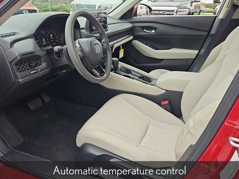 Certified 2025 Honda Accord LX image 17