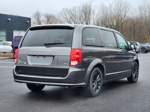 Used 2020 Dodge Grand Caravan GT image 12