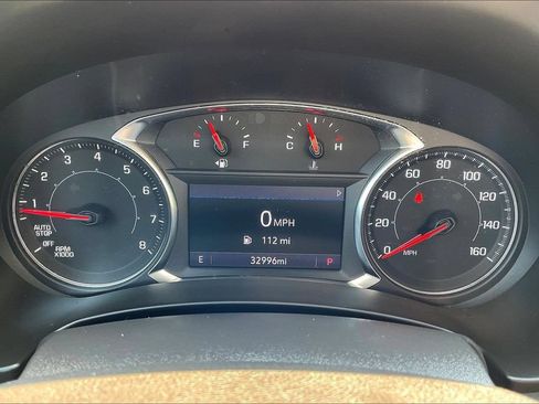 Used 2023 GMC Terrain SLT w/ Elevation Edition FWD image 17