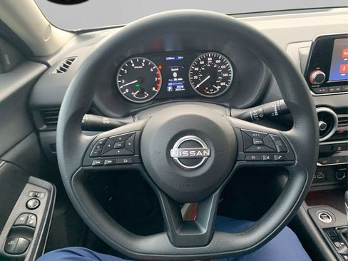 Certified 2025 Nissan Sentra S image 20