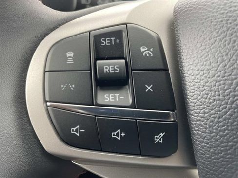 New 2025 Ford Explorer Active w/ Active Comfort Package image 11