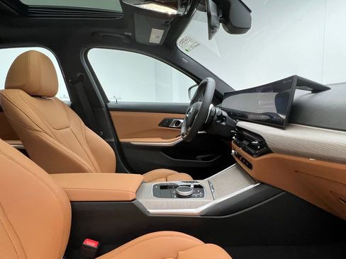 Certified 2025 BMW 330i xDrive Sedan image 6