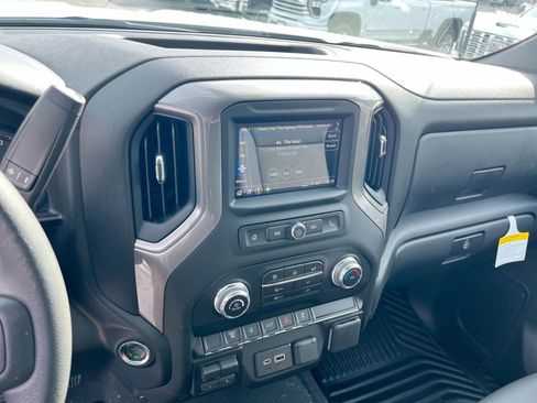 New 2026 GMC Sierra 2500 Pro w/ Convenience Package image 15