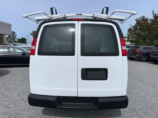 Used 2024 GMC Savana 2500 w/ Driver Convenience Package RWD image 10