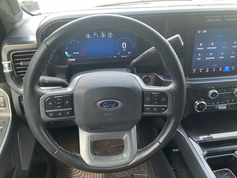 Used 2024 Ford F250 Lariat w/ Chrome Package AWD/4WD image 24