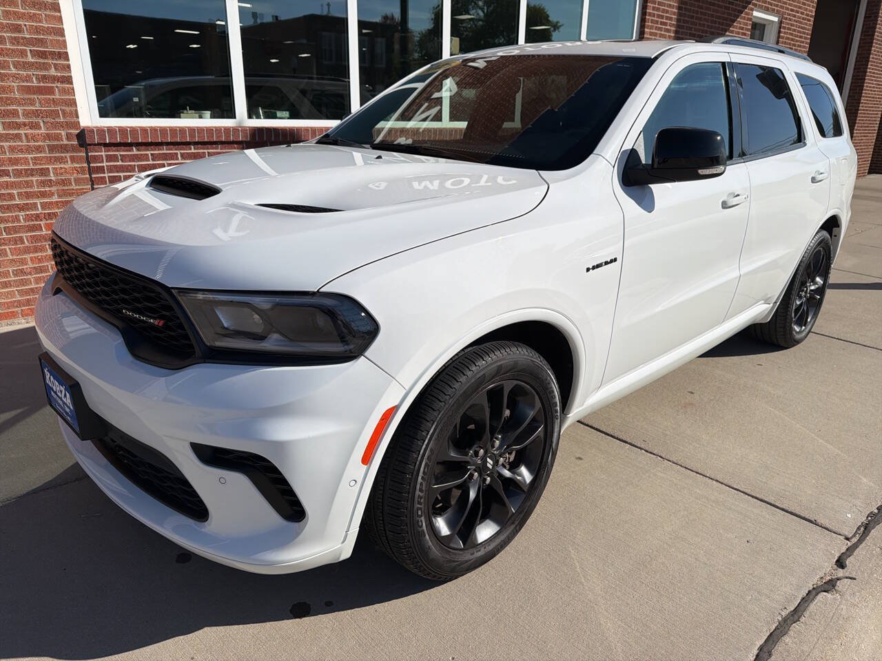 Used 2025 Dodge Durango R/T w/ Blacktop Package AWD/4WD image 4
