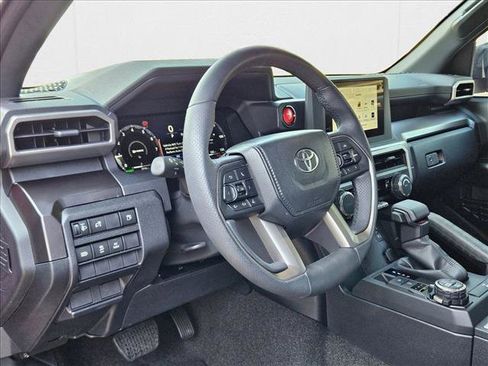 Used 2025 Toyota 4Runner 4WD image 10