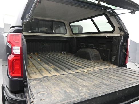 Used 2022 Chevrolet Silverado 1500 LT Trail Boss image 23