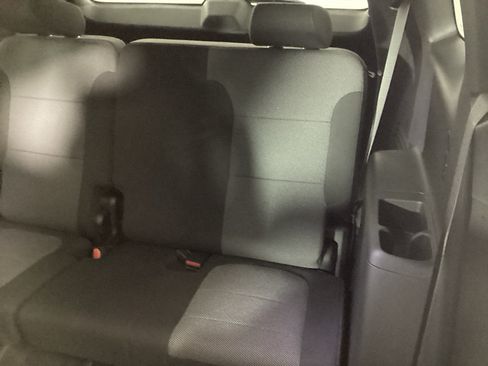 Used 2023 Chevrolet Traverse LT w/ LPO, Floor Liner Package AWD/4WD image 14