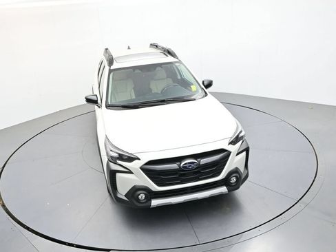 Certified 2025 Subaru Outback Limited AWD/4WD image 29