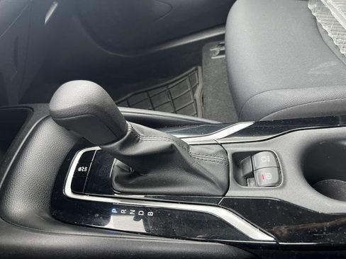 Used 2022 Toyota Corolla LE image 21