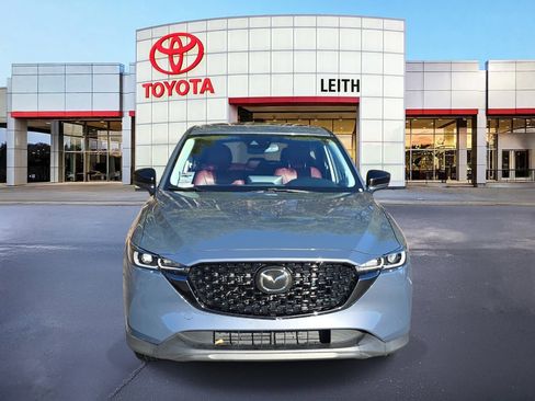 Used 2023 MAZDA CX-5 Carbon Edition image 2