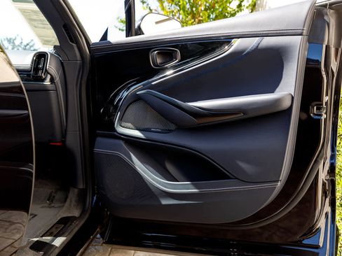 Used 2025 Aston Martin DBX 707 image 67