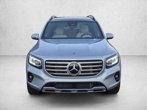 Used 2026 Mercedes-Benz GLB 250 image 5