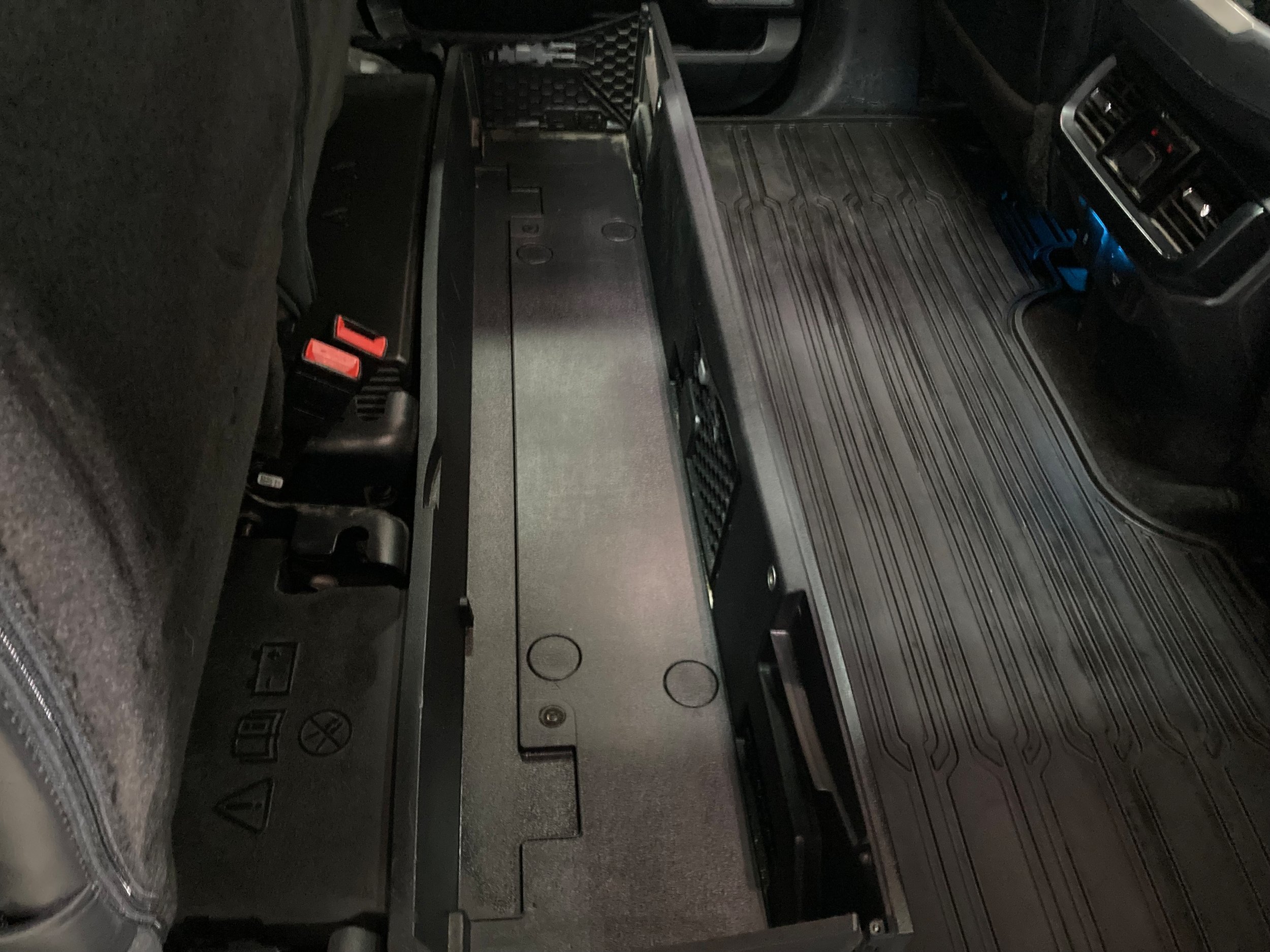 Used 2023 Ford F150 Raptor w/ Raptor 37 Performance Package AWD/4WD image 11