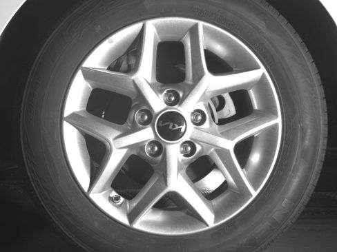 Used 2025 Kia Soul LX w/ LX Technology Package FWD image 14