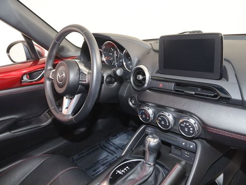 Used 2019 MAZDA MX-5 Miata RF Grand Touring RWD image 51