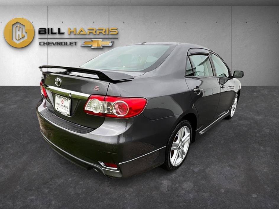 Used 2013 Toyota Corolla S w/ Premium Complete Pkg FWD image 2