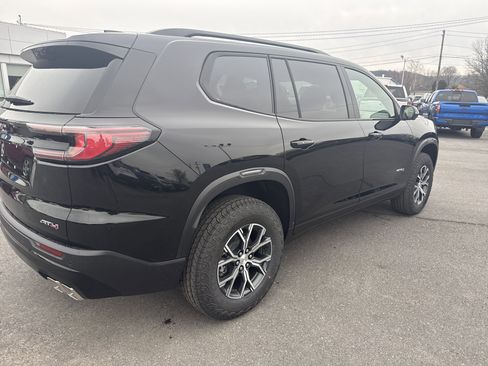 New 2026 GMC Acadia AT4 image 3