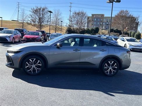 Used 2026 Toyota Crown XLE image 7