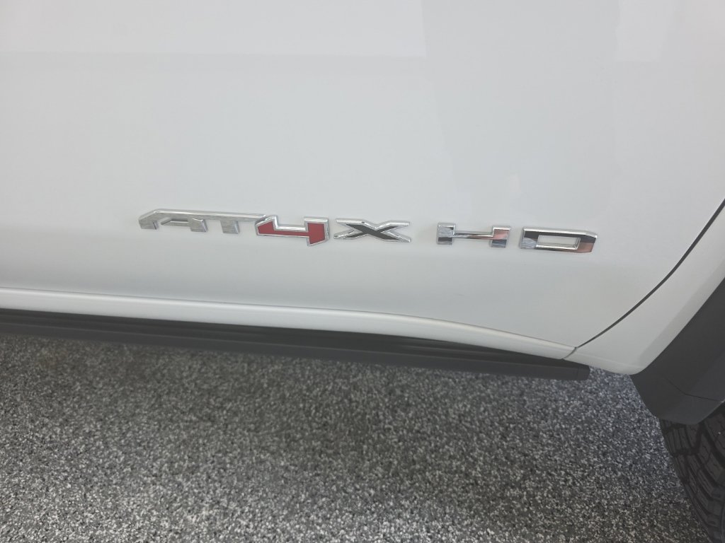 Used 2026 GMC Sierra 2500 AT4X AWD/4WD image 11