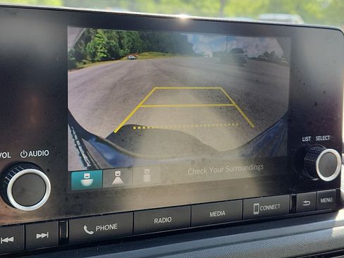 Used 2024 Honda Accord LX image 17