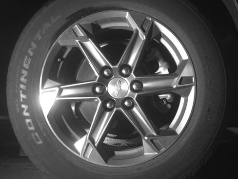 Used 2025 Chevrolet Blazer LT FWD image 13
