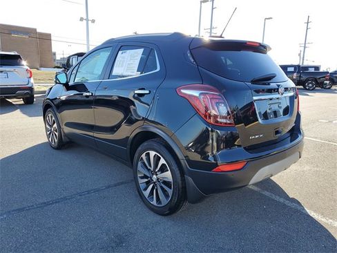 Used 2018 Buick Encore Premium image 3