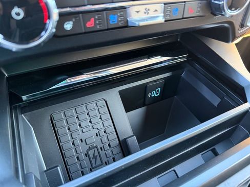 New 2026 Ford F350 Lariat w/ Black Appearance Package image 26