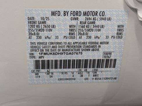 New 2026 Ford Explorer Active w/ Active Comfort Package image 18