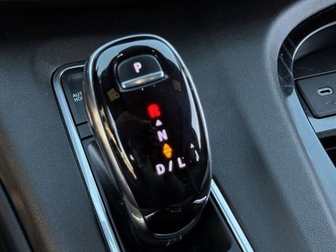 Used 2022 Cadillac Escalade Sport w/ Touring Package image 21