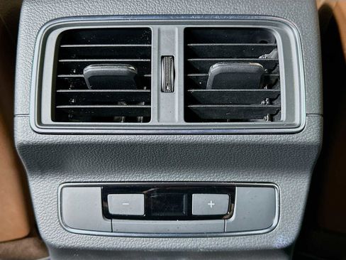 Used 2019 Audi Q5 2.0T Premium Plus w/ Premium Plus Package image 24