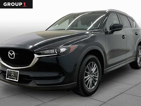 Used 2017 MAZDA CX-5 Touring w/ Preferred Equipment Package FWD image 1