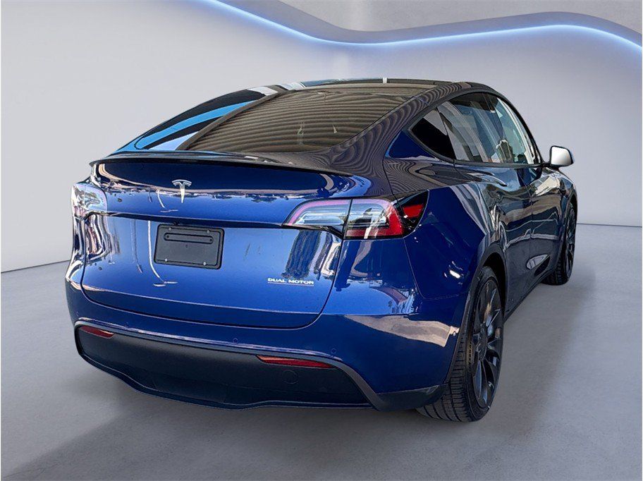 Used 2022 Tesla Model Y Performance AWD/4WD image 6
