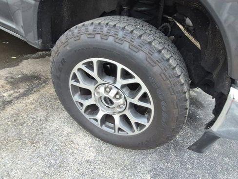 Used 2020 Ford F350 Lariat w/ Lariat Ultimate Package image 2