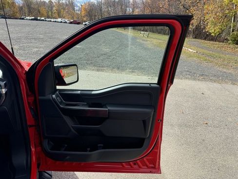 Used 2022 Ford F150 XLT w/ Equipment Group 302A High image 13