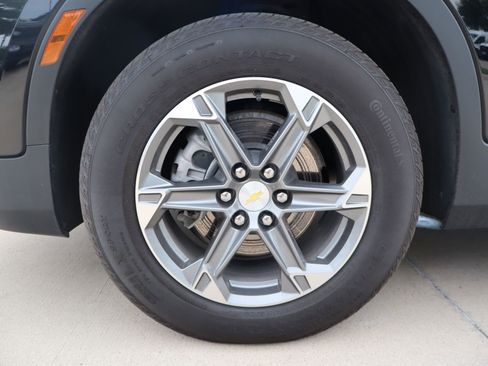 Used 2023 Chevrolet Blazer LT FWD image 10
