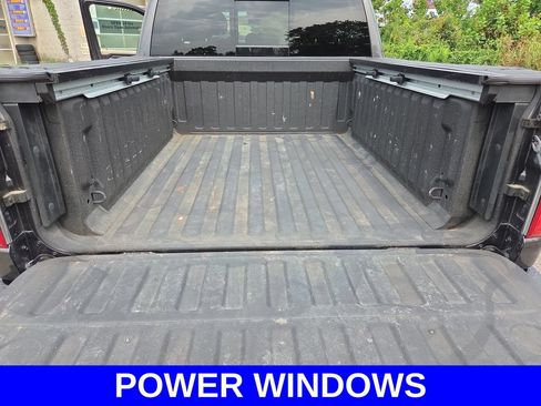 Used 2019 RAM 1500 Big Horn AWD/4WD image 18