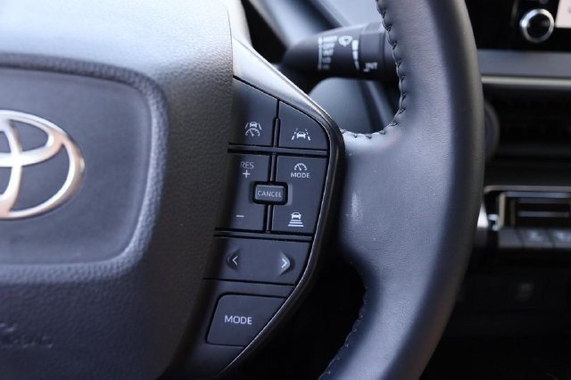 Certified 2025 Toyota Prius LE AWD/4WD image 12