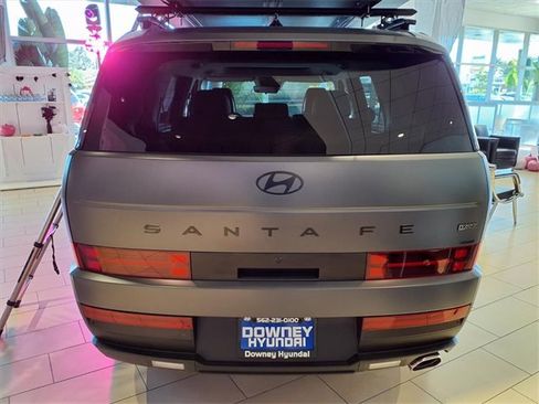 Used 2025 Hyundai Santa Fe XRT image 4