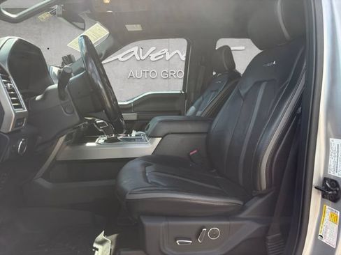 Used 2018 Ford F150 Platinum w/ Equipment Group 701A Luxury AWD/4WD image 19