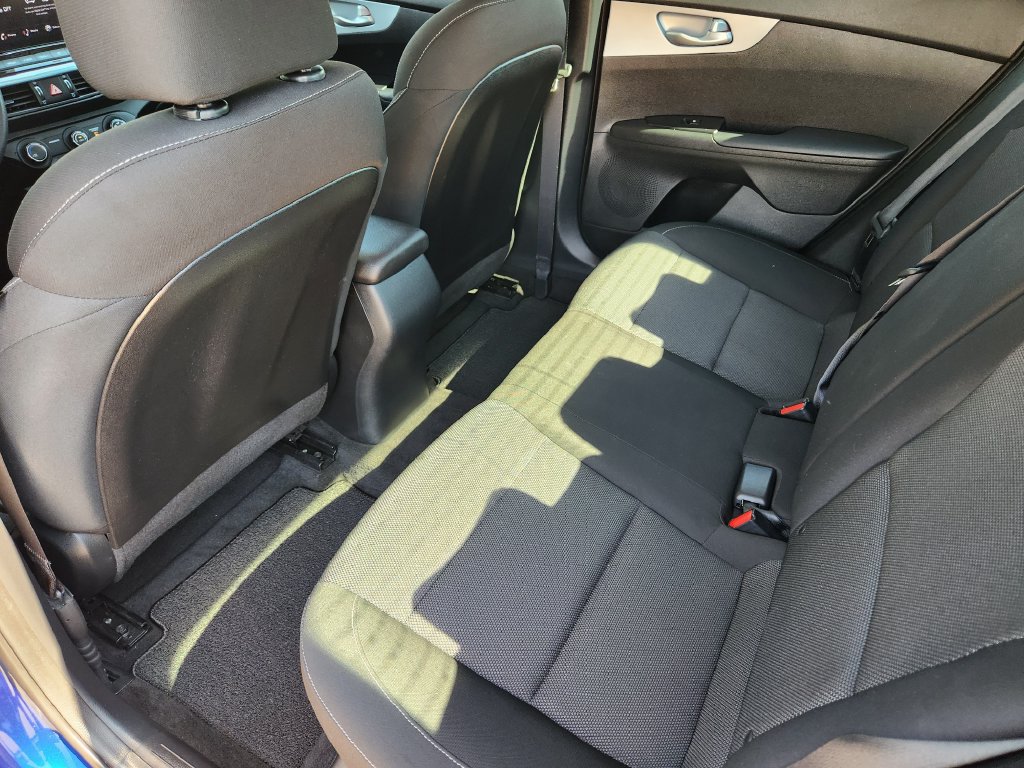 Used 2023 Kia Forte LXS w/ LXS Technology Package FWD image 30