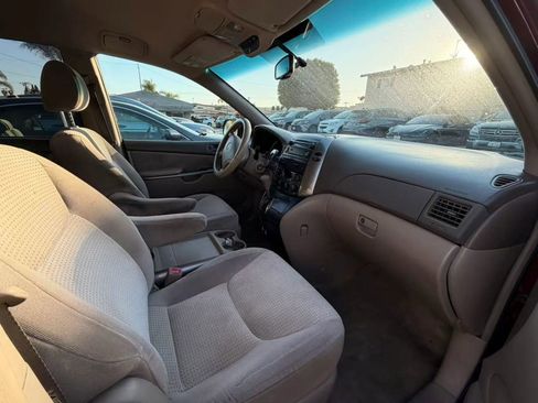 Used 2008 Toyota Sienna LE image 5