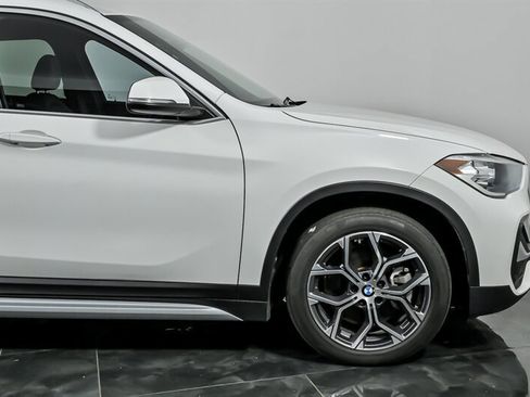 Used 2021 BMW X1 xDrive28i w/ Convenience Package AWD/4WD image 12