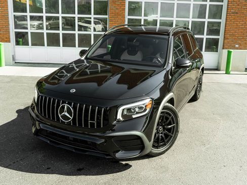 Used 2022 Mercedes-Benz GLB 35 AMG 4MATIC image 2