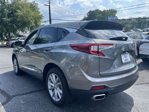 Used 2024 Acura RDX SH-AWD image 3