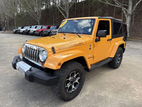 Used 2012 Jeep Wrangler Sahara w/ Connectivity Group image 3