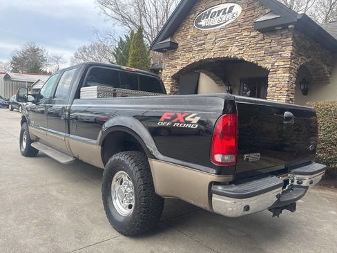 Used 2003 Ford F250 XL image 3