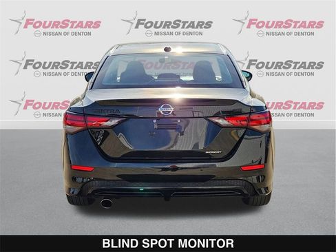 Used 2022 Nissan Sentra SR w/ Midnight Edition image 5